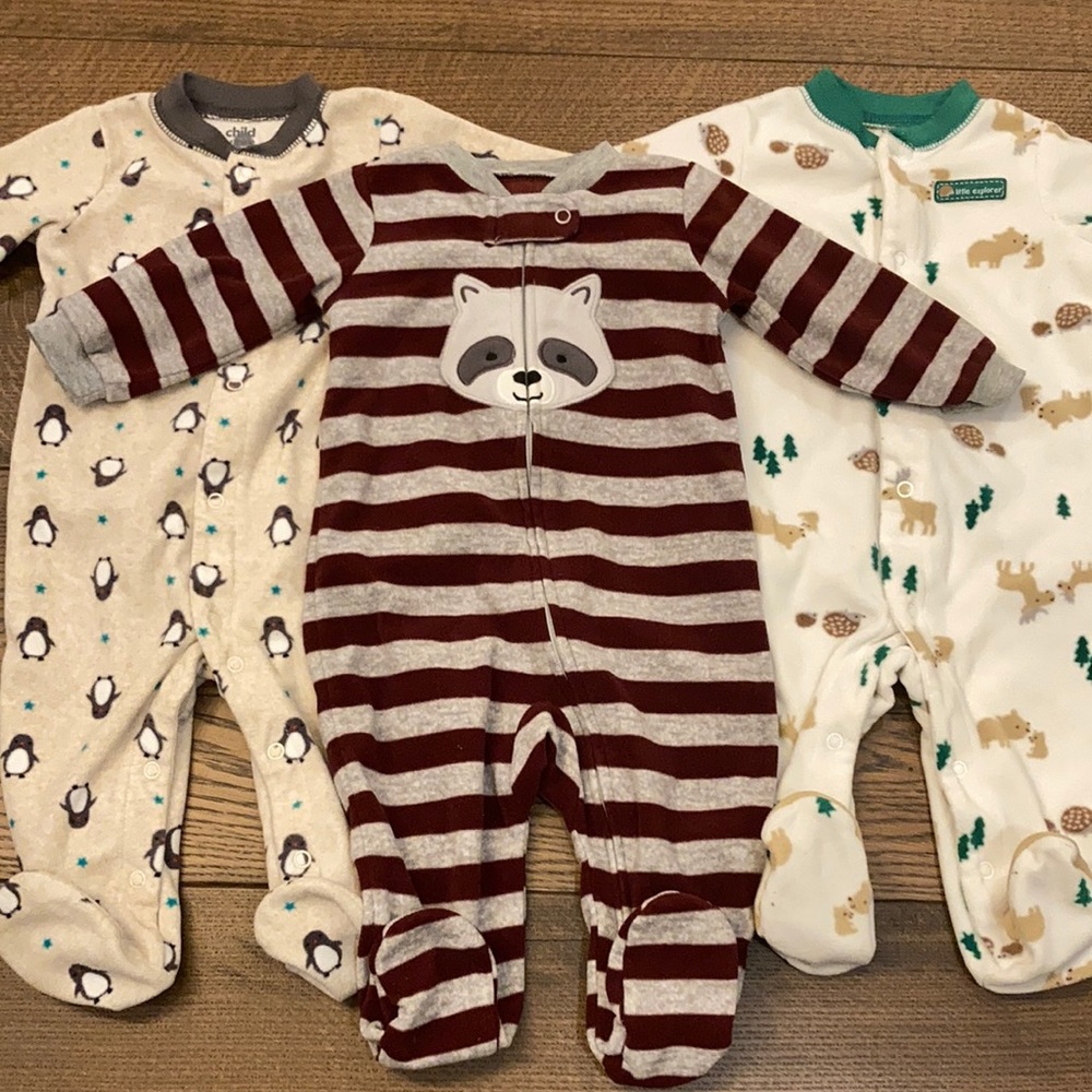 3-6 month child of mine by Carter’s sleepers